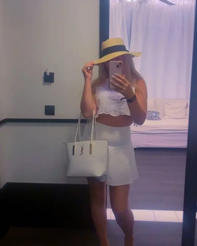 Lucie - Image 6